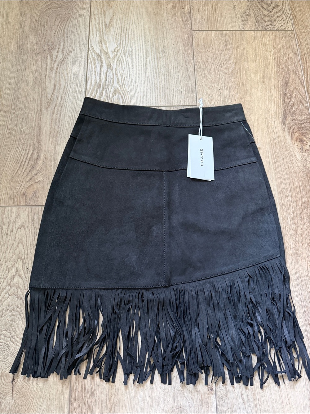 Frame Denim Black 💯 Lamb Suede Fringe Mini Skirt